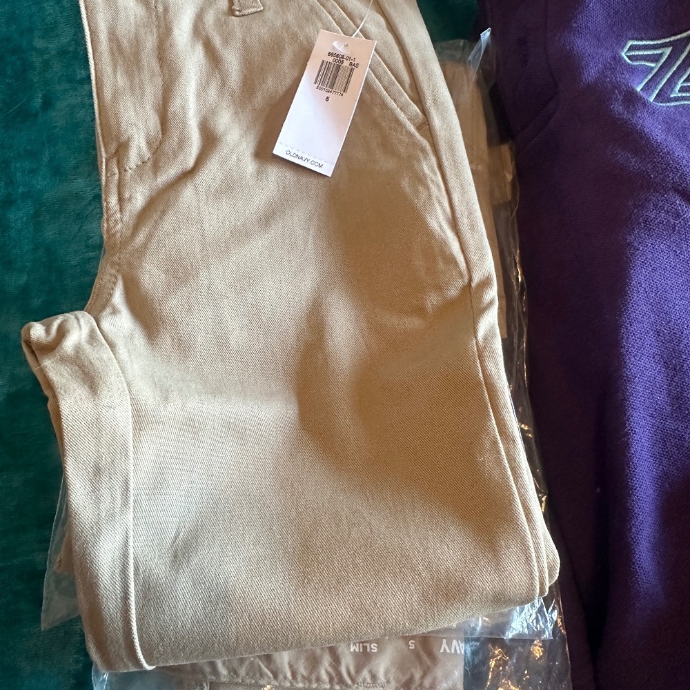Zeta school uniform